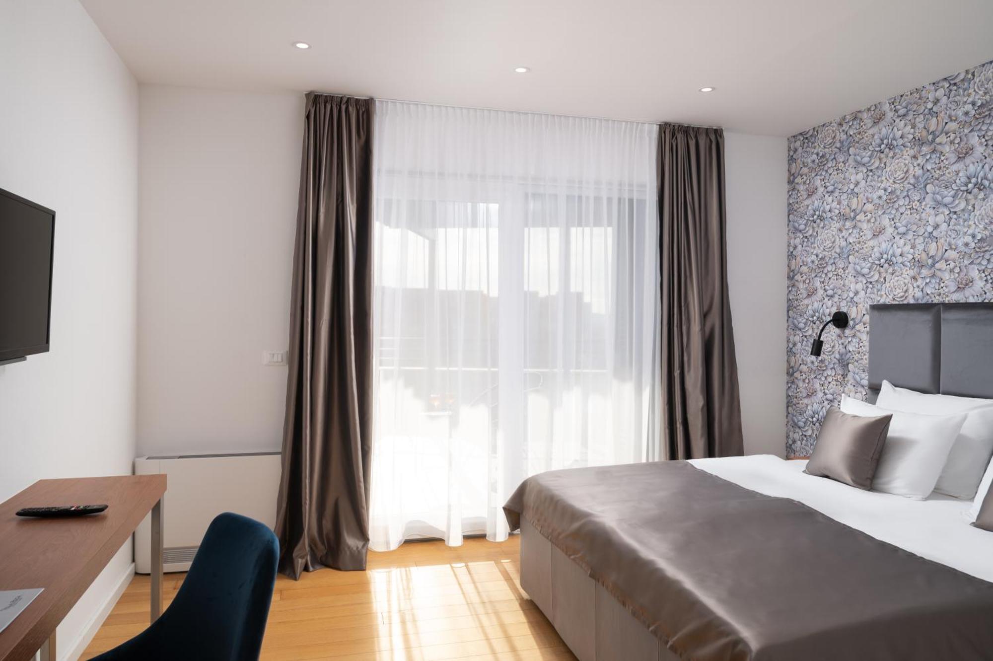 Villa Roca With Heated Pool And Sauna Privlaka  Dış mekan fotoğraf