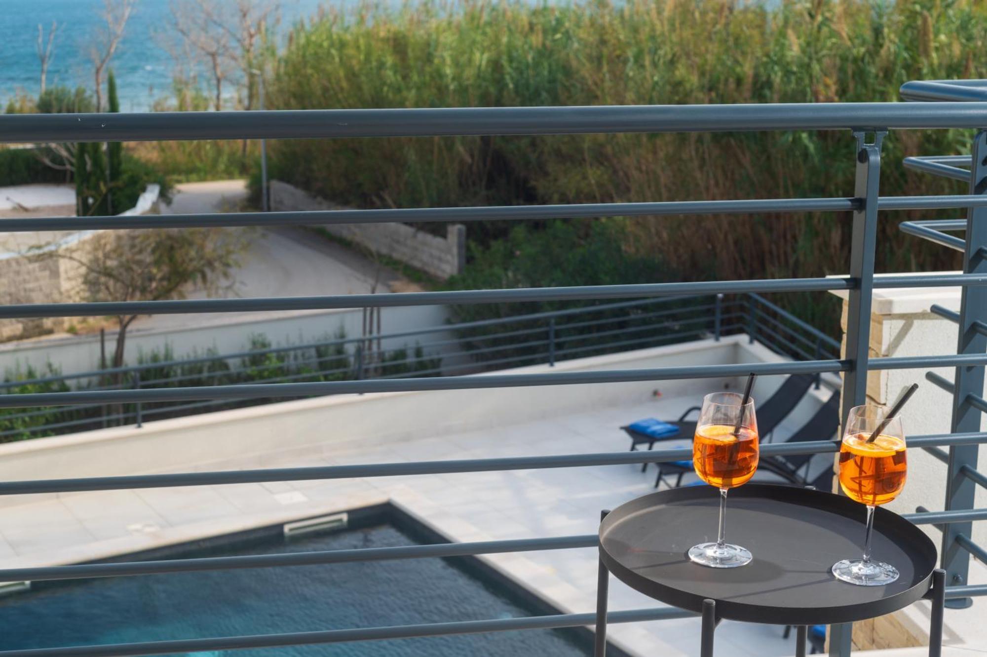 Villa Roca With Heated Pool And Sauna Privlaka  Dış mekan fotoğraf