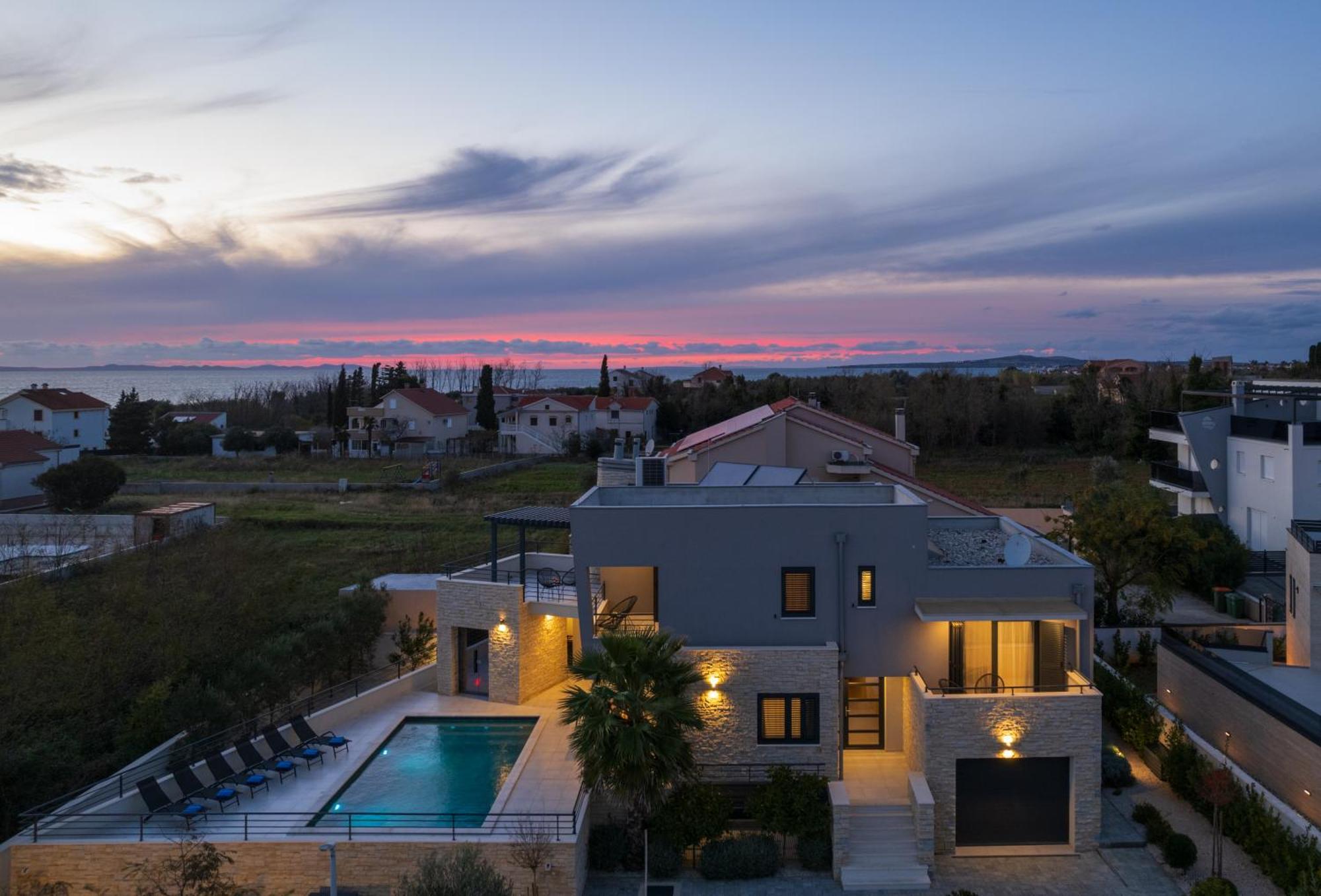 Villa Roca With Heated Pool And Sauna Privlaka  Dış mekan fotoğraf